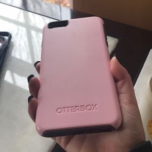 iPhone 6 Plus otter box